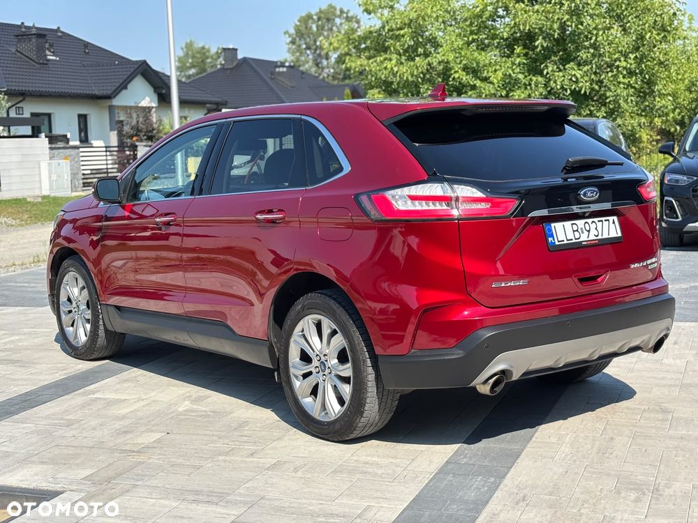 Ford Edge - 4