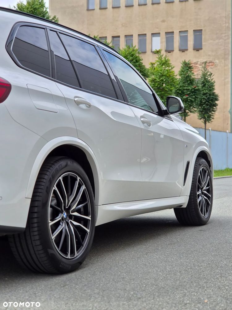 BMW X5 xDrive30d sport - 28