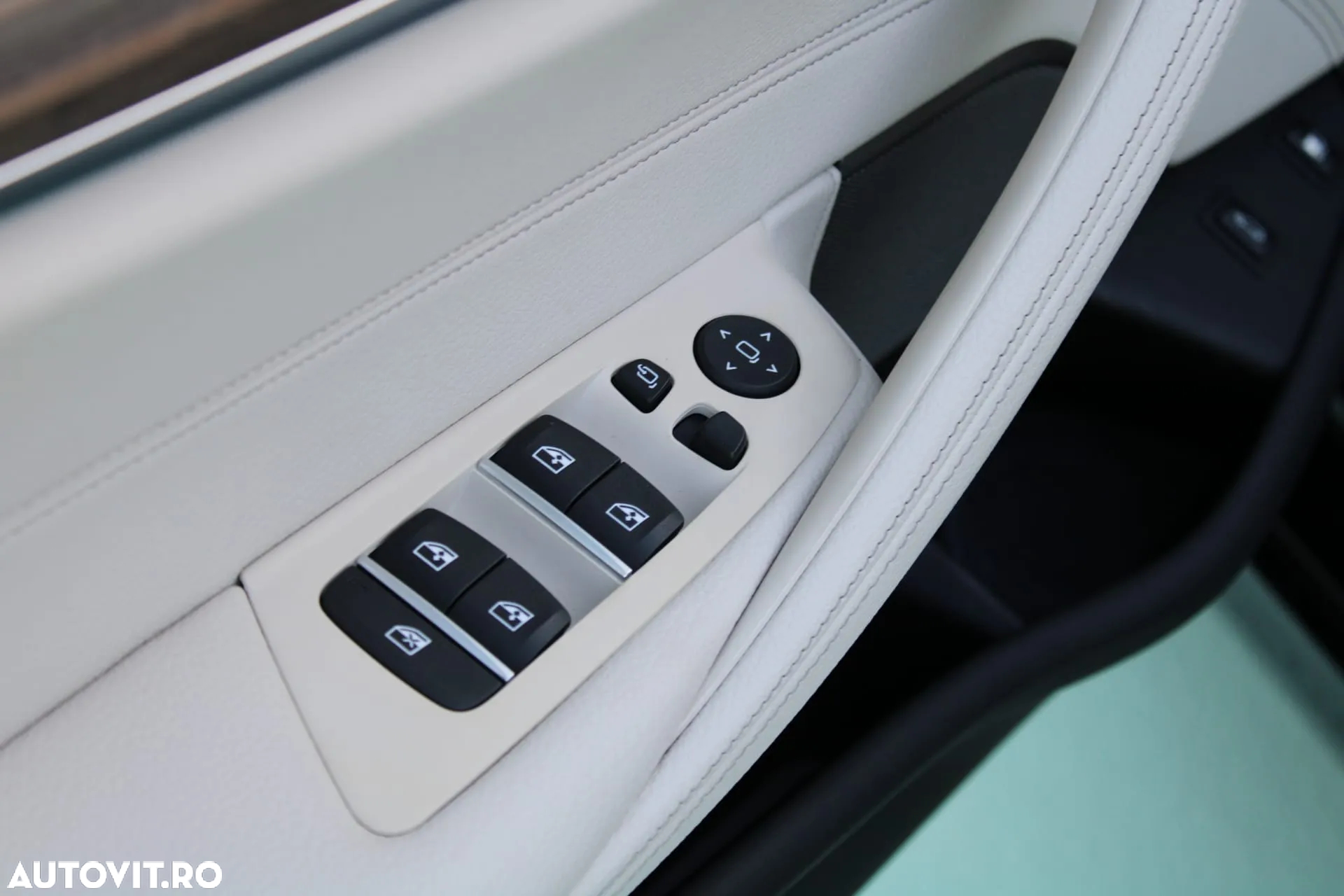 BMW Seria 5 530e AT PHEV - 32
