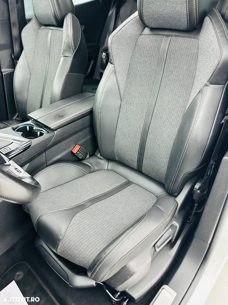 Peugeot 3008 1.2 PureTech Turbo S&S GT-Line - 13