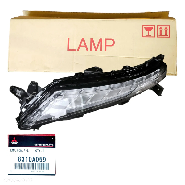 MITSUBISHI ECLIPSE CROSS REFLEKTOR LEWY 8310A059