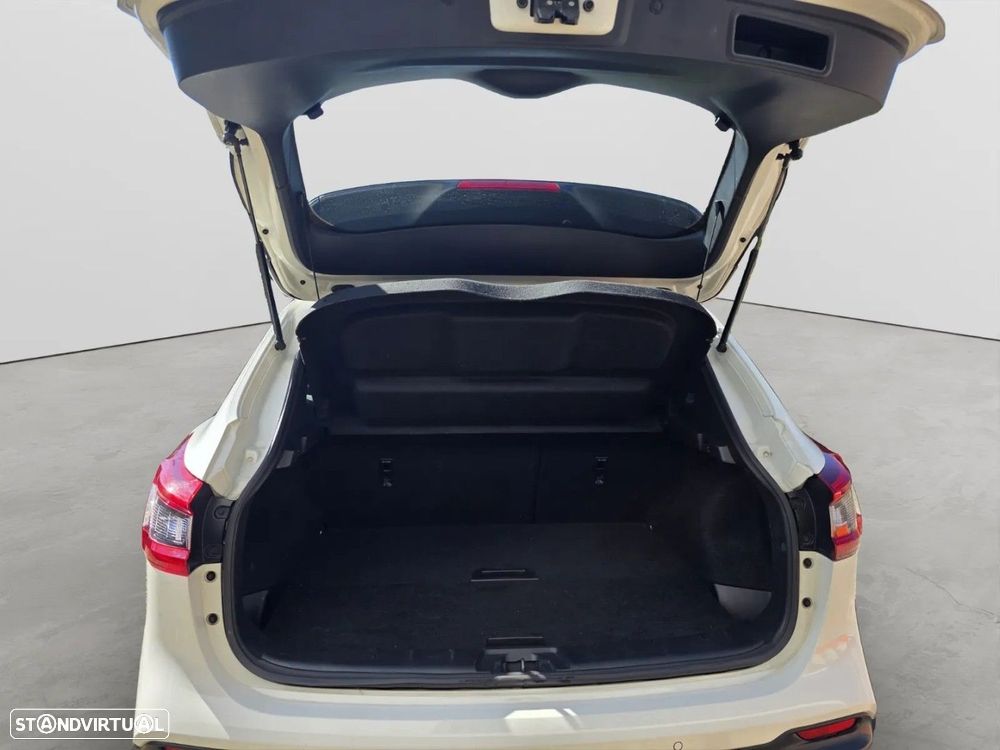 Nissan Qashqai 1.5 dCi Acenta - 11