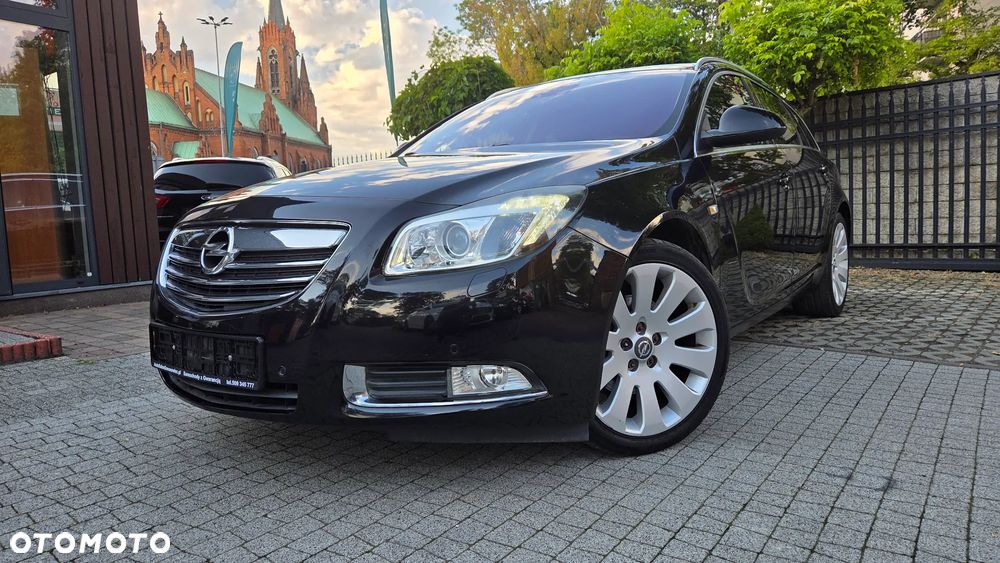 Opel Insignia 1.6 Turbo Cosmo - 1