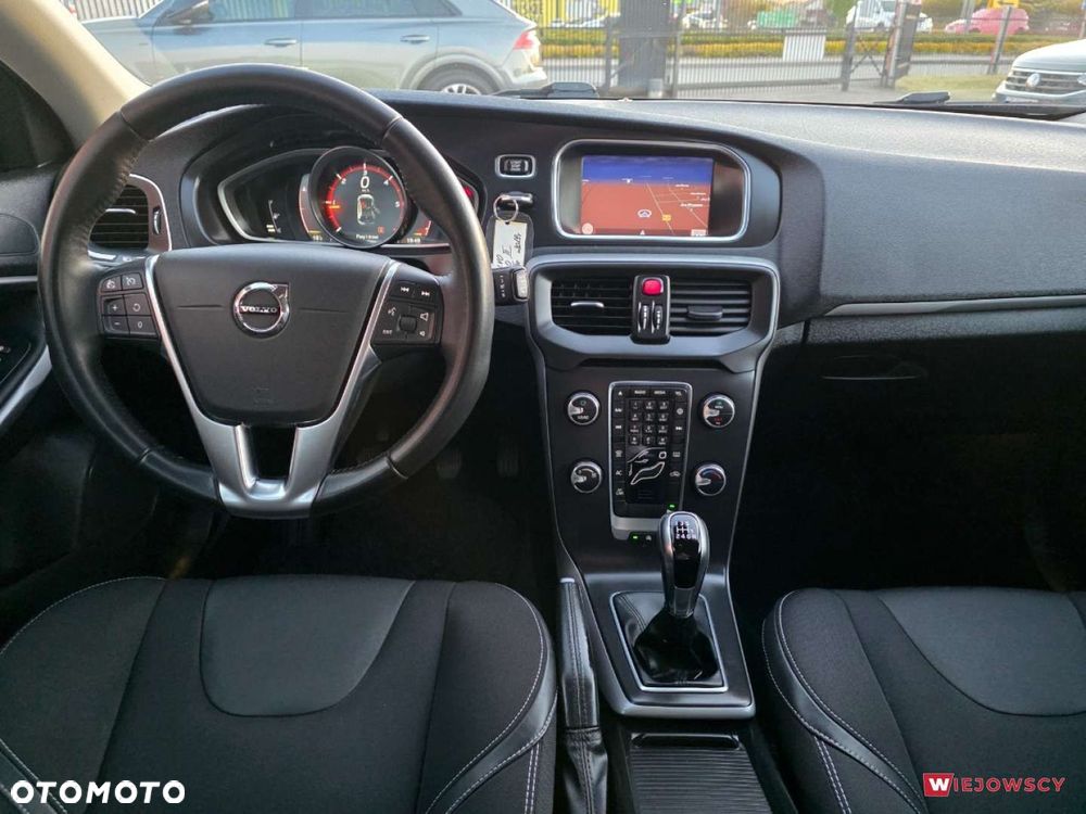 Volvo V40 - 19