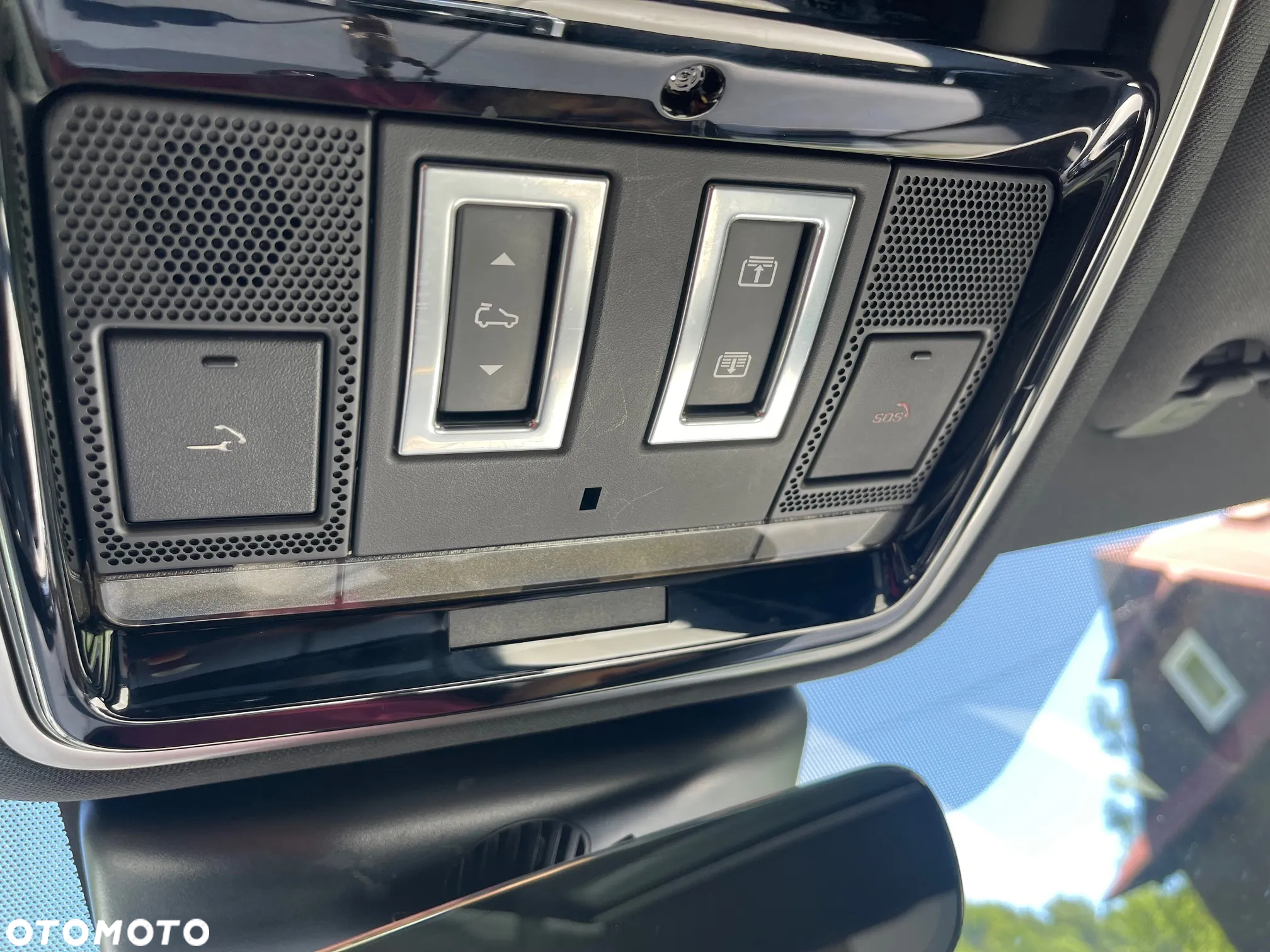 Land Rover Range Rover Velar 3.0 SD6 R-Dynamic SE - 12