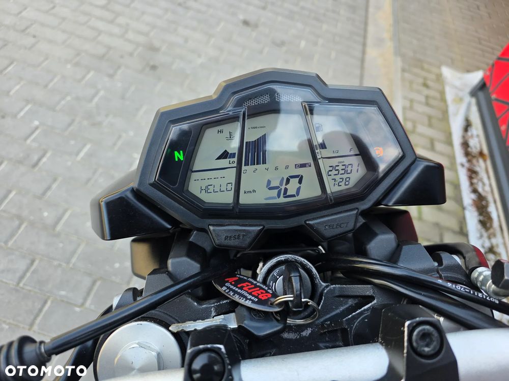Yamaha MT - 18