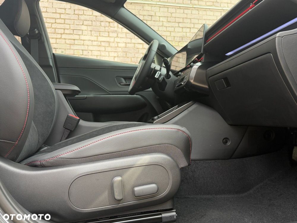 Hyundai Kona - 34