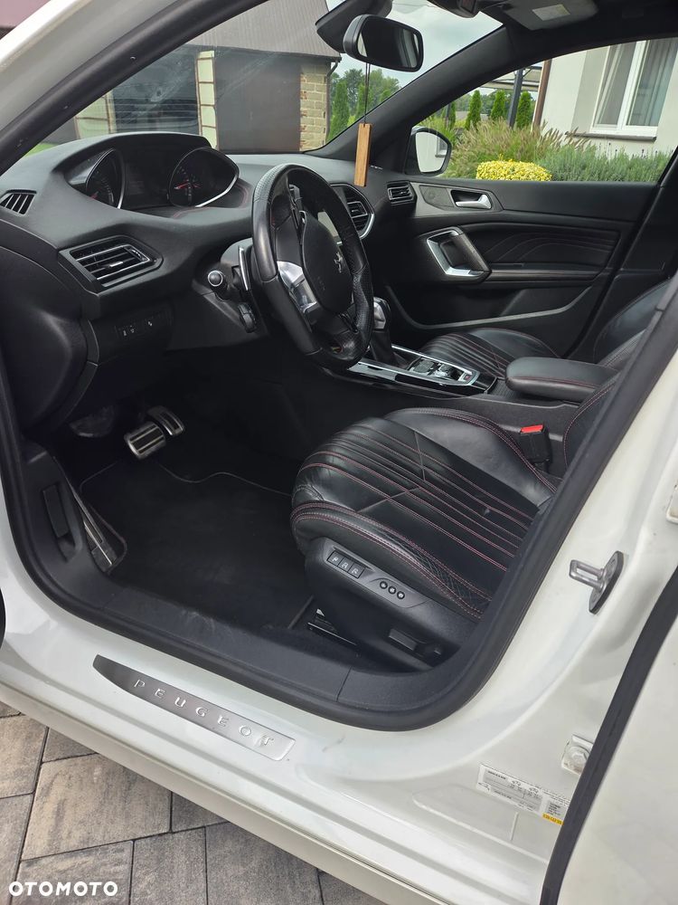 Peugeot 308 2.0 BlueHDi GT S&S EAT8 - 11