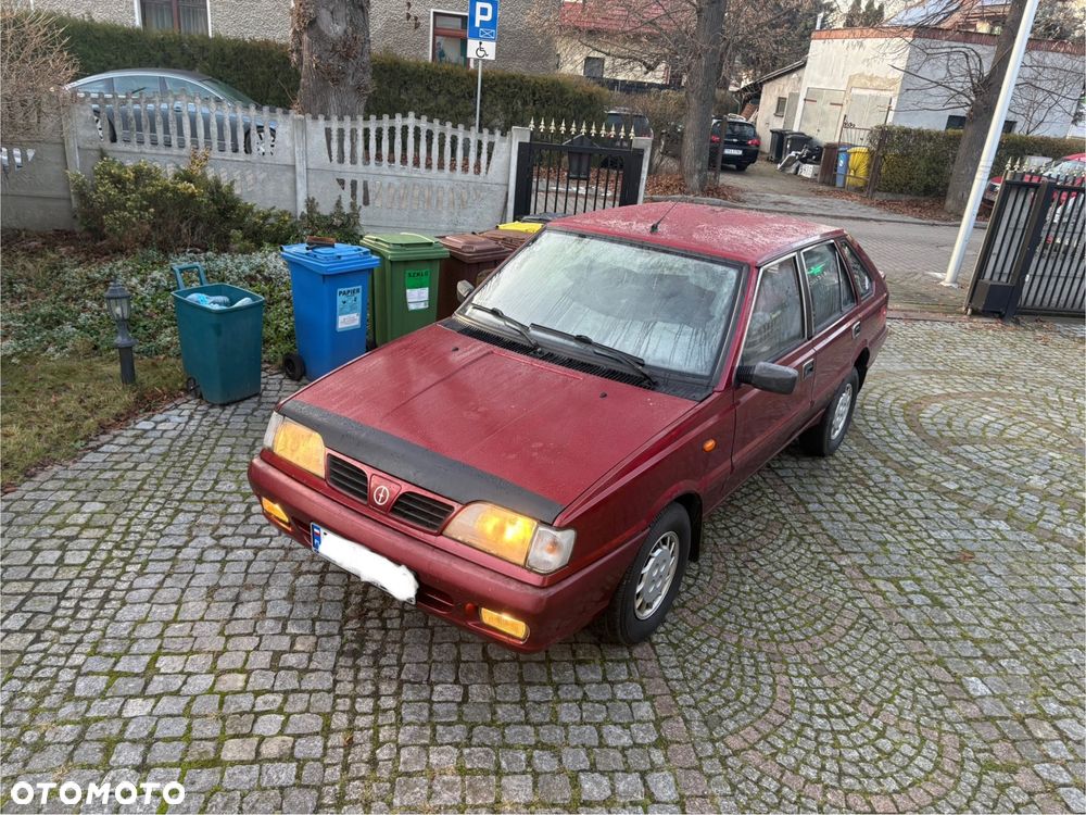 Polonez Caro - 1
