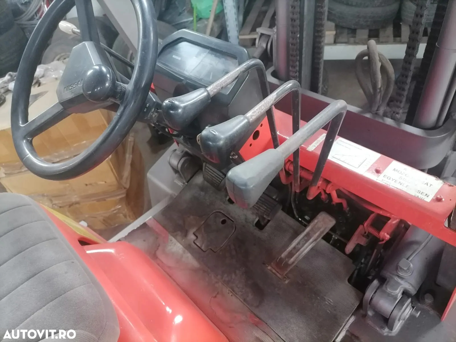 Nissan FJ02A25 - 4
