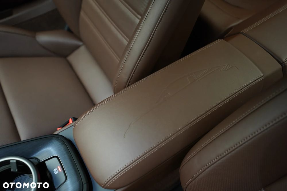 Porsche 911 Targa 4 GTS - 24