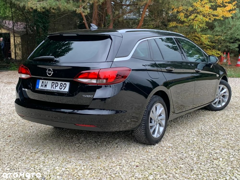 Opel Astra 1.4 Turbo Start/Stop Dynamic - 11