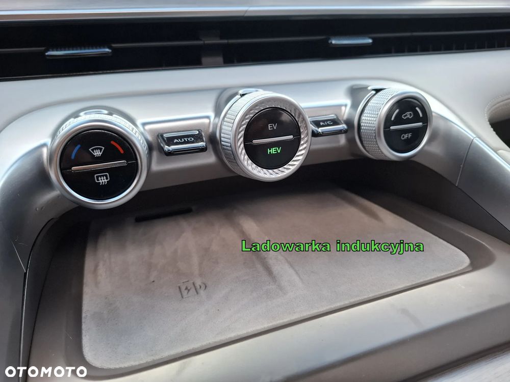 Omoda 9 1.5 Super Hybrid Exclusive AWD - 26
