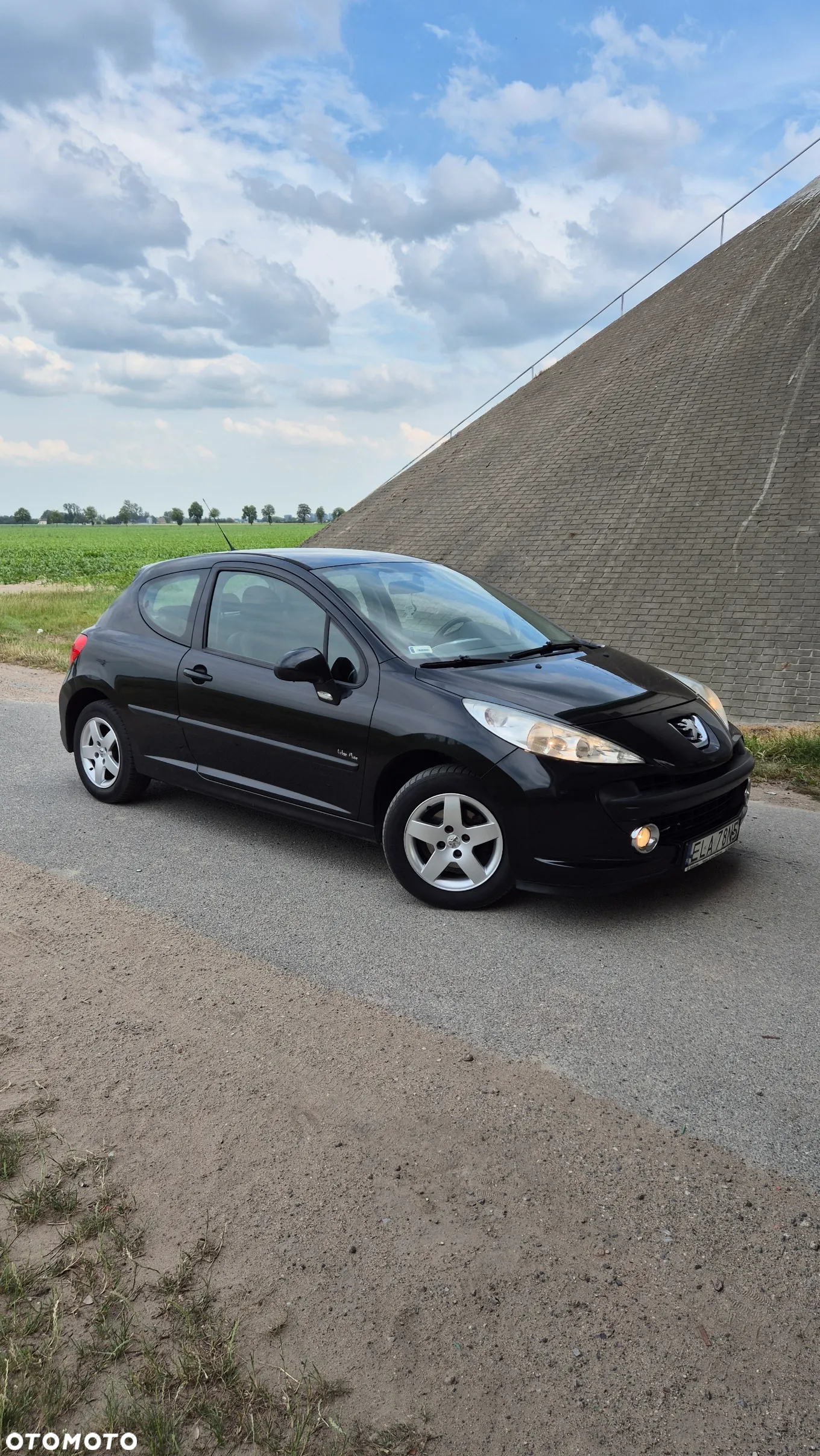 Peugeot 207 1.4 Presence - 9