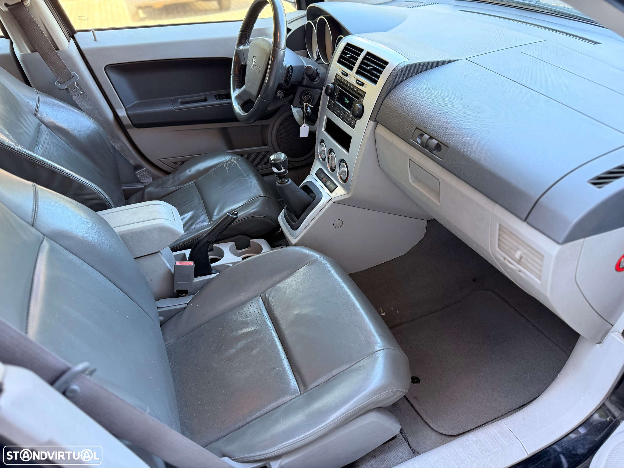 Dodge Caliber 2.0 CRD SXT - 13