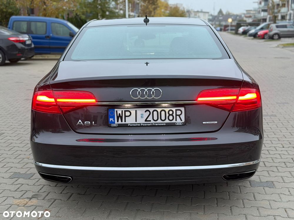 Audi A8 2015 photo 5