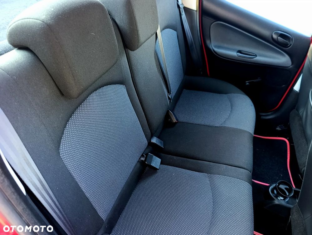 Peugeot 206 plus 75 - 18