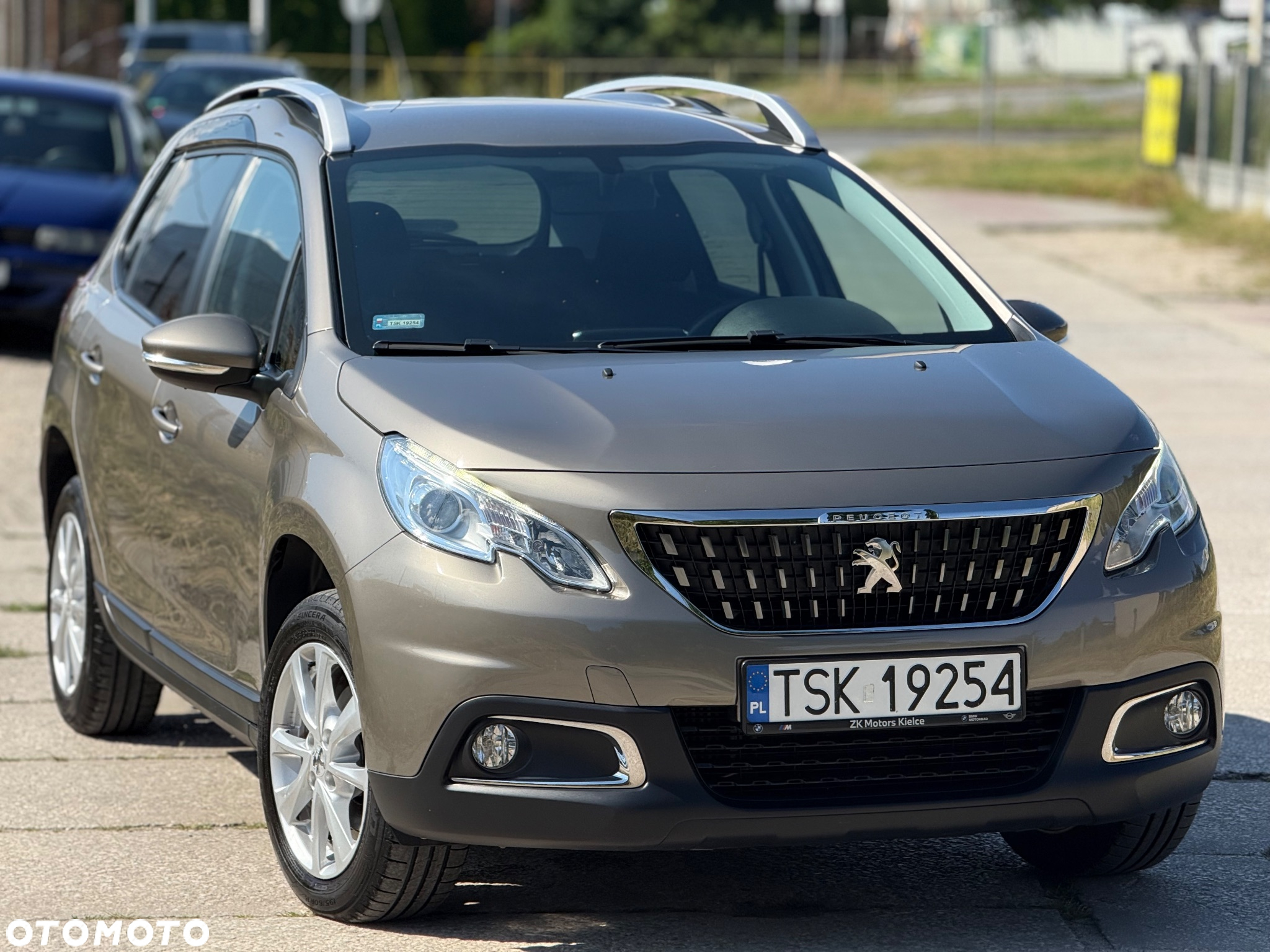Peugeot 2008 1.2 Pure Tech Active S&S - 3