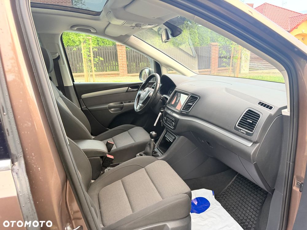 Volkswagen Sharan - 18