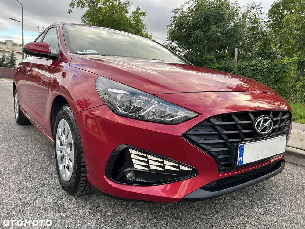Hyundai i30 1.5 DPI Classic + - 28