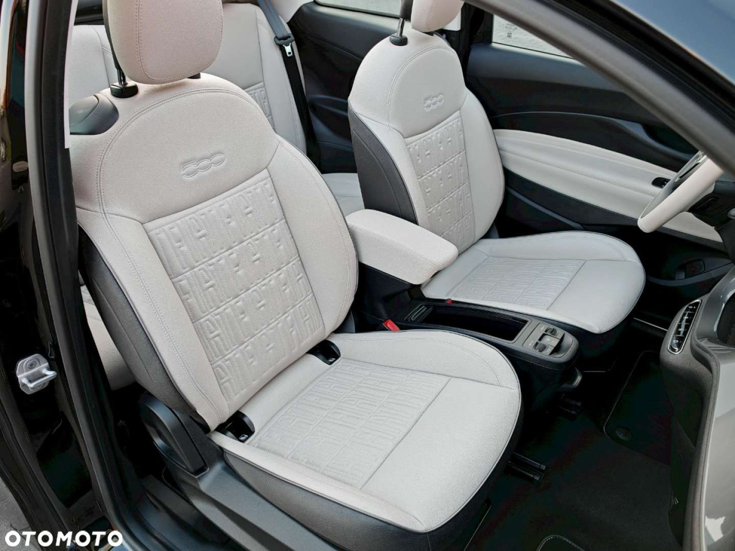 Fiat 500e - 37