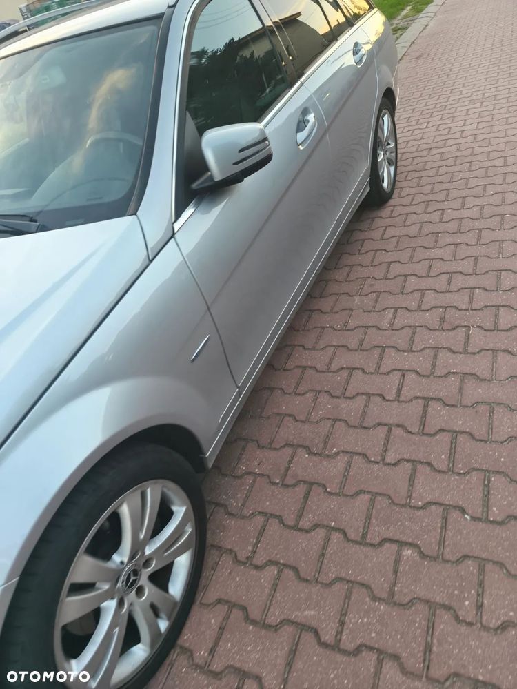 Mercedes-Benz Klasa C 200 CGI Automatik BlueEFFICIENCY Avantgarde - 8