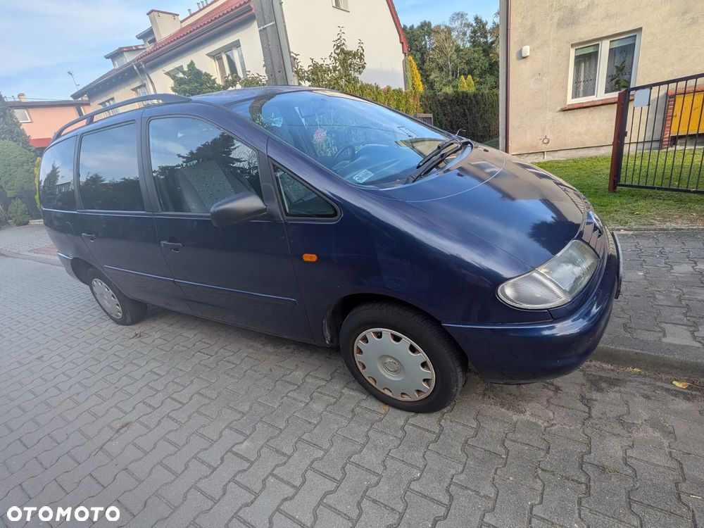 Volkswagen Sharan 1.9 TDI Basis - 5