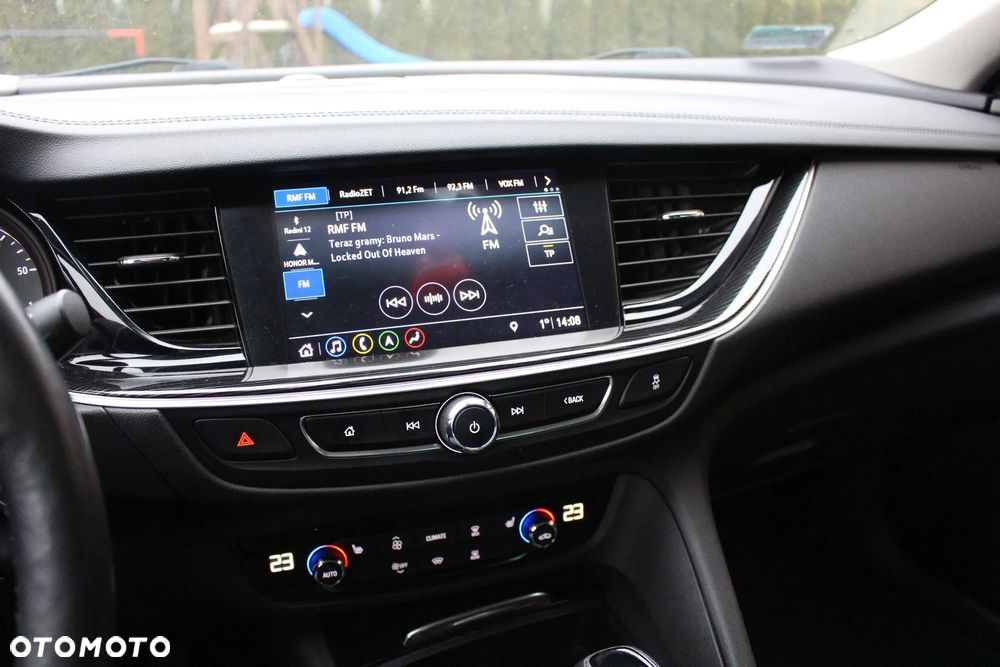 Opel Insignia 2.0 CDTI Exclusive S&S - 17