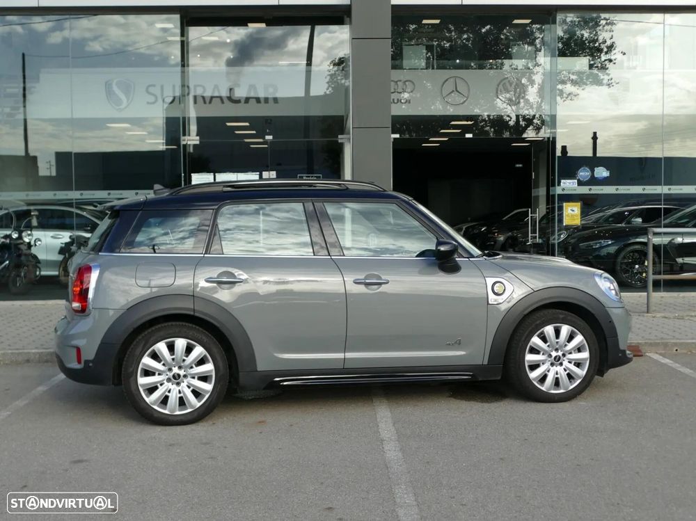 MINI Countryman Cooper SE ALL4 Auto - 43