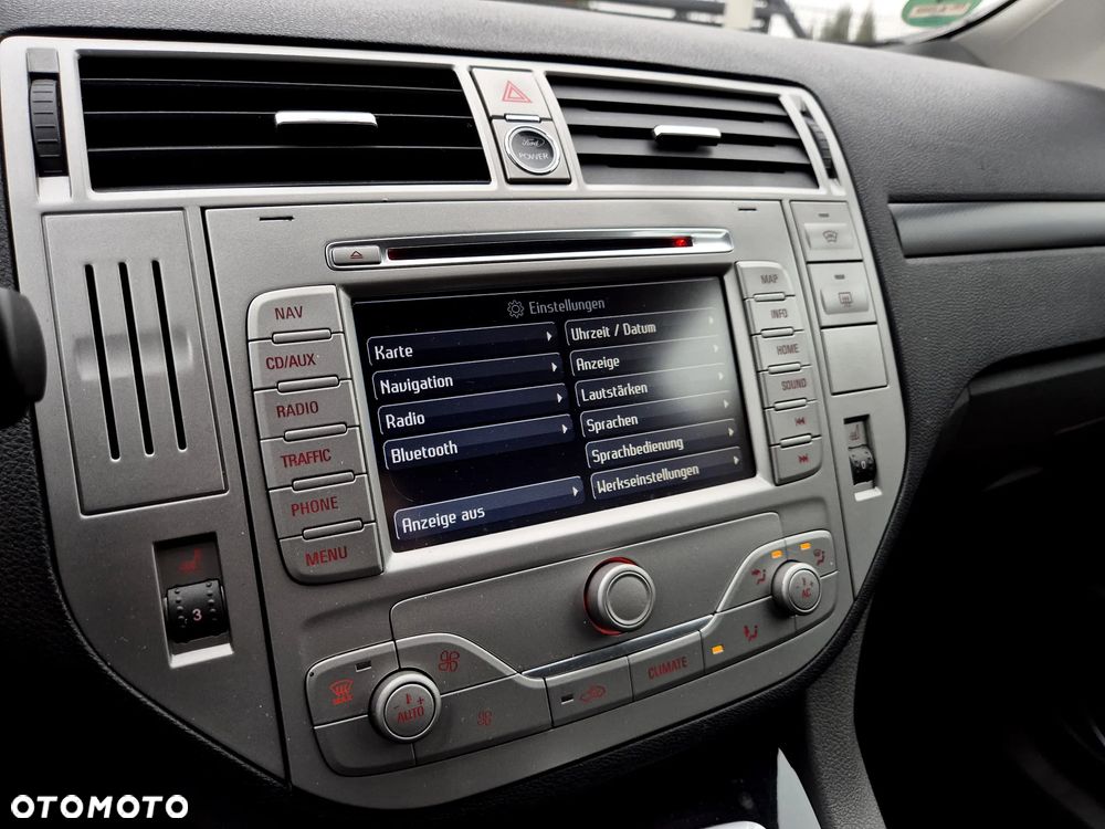 Ford Kuga 2.0 TDCi 4x4 Titanium - 12