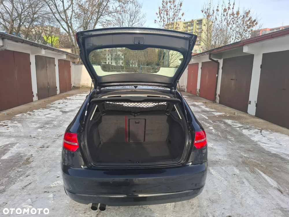 Audi A3 Sportback 1.8 TFSI Quattro Attraction - 11