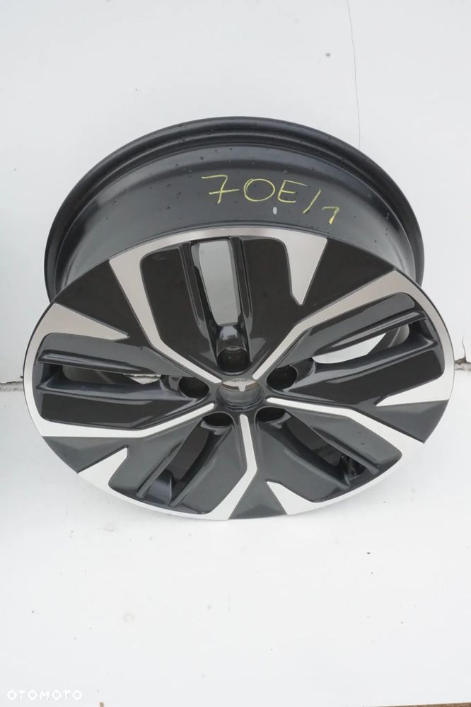 Kia 5x114,3 19 7,5J et54,5 52910-CV100 stan bdb 2szt - 4