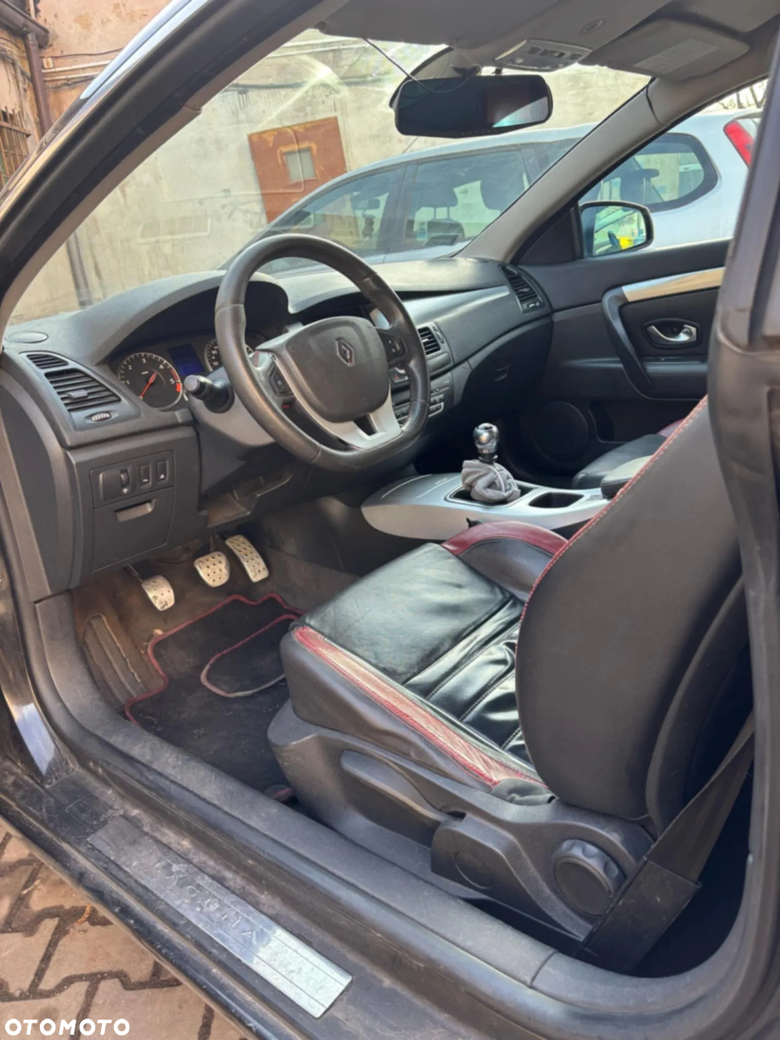 Renault Laguna 2.0 dCi GT - 7