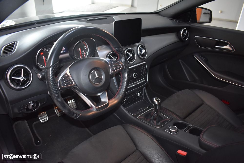Mercedes-Benz CLA 180 - 25