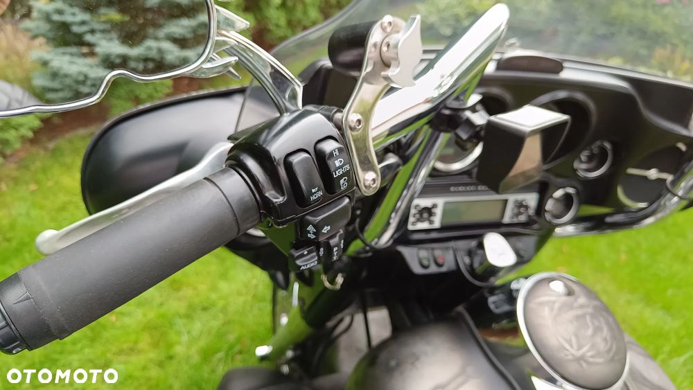 Harley-Davidson FLHTCU Ultra - 41