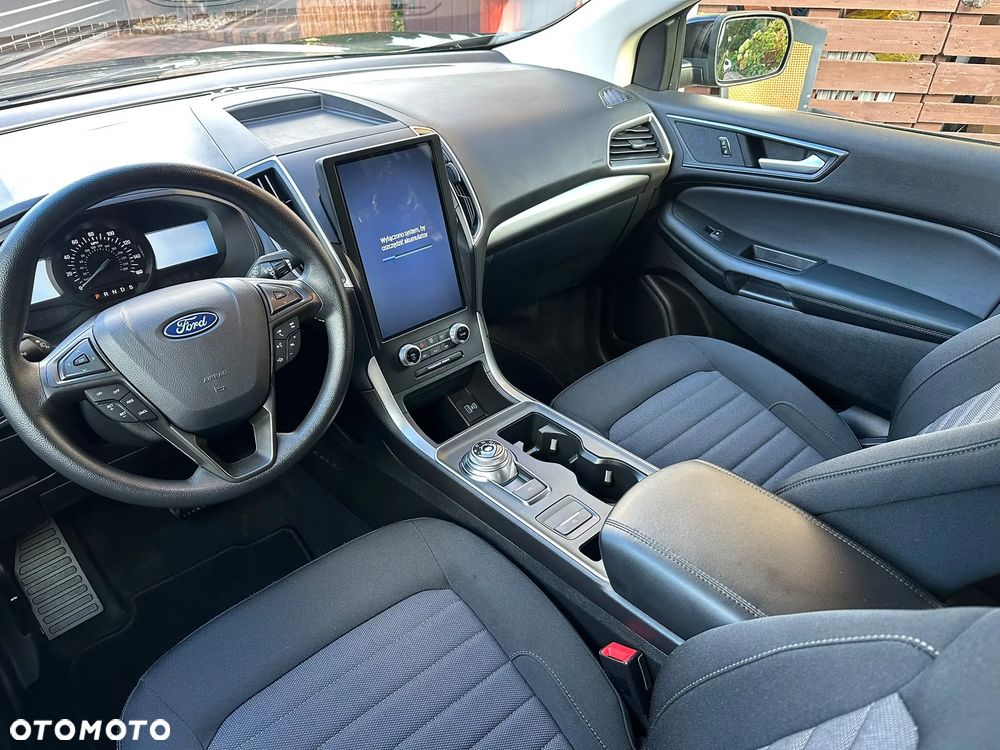 Ford Edge - 10