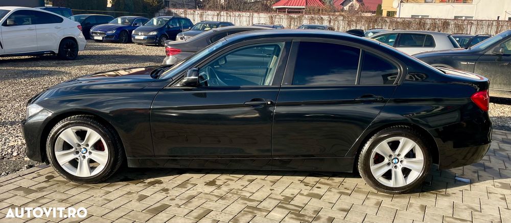 BMW Seria 3 318d - 4