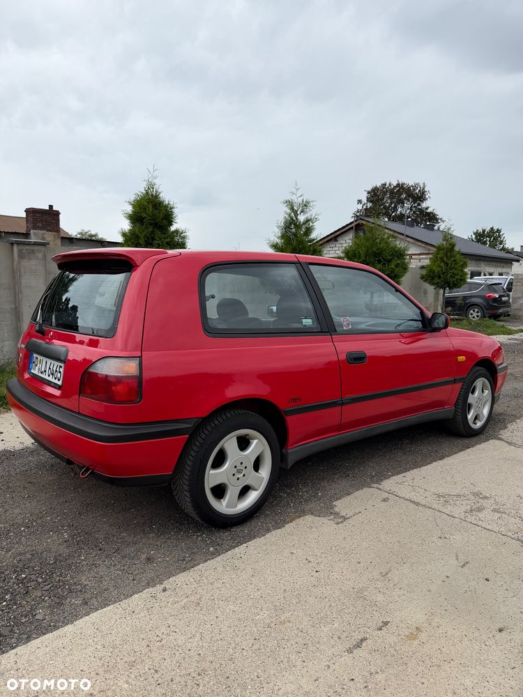 Nissan Sunny - 21