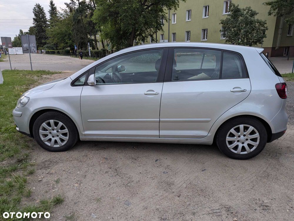 Volkswagen Golf Plus - 1