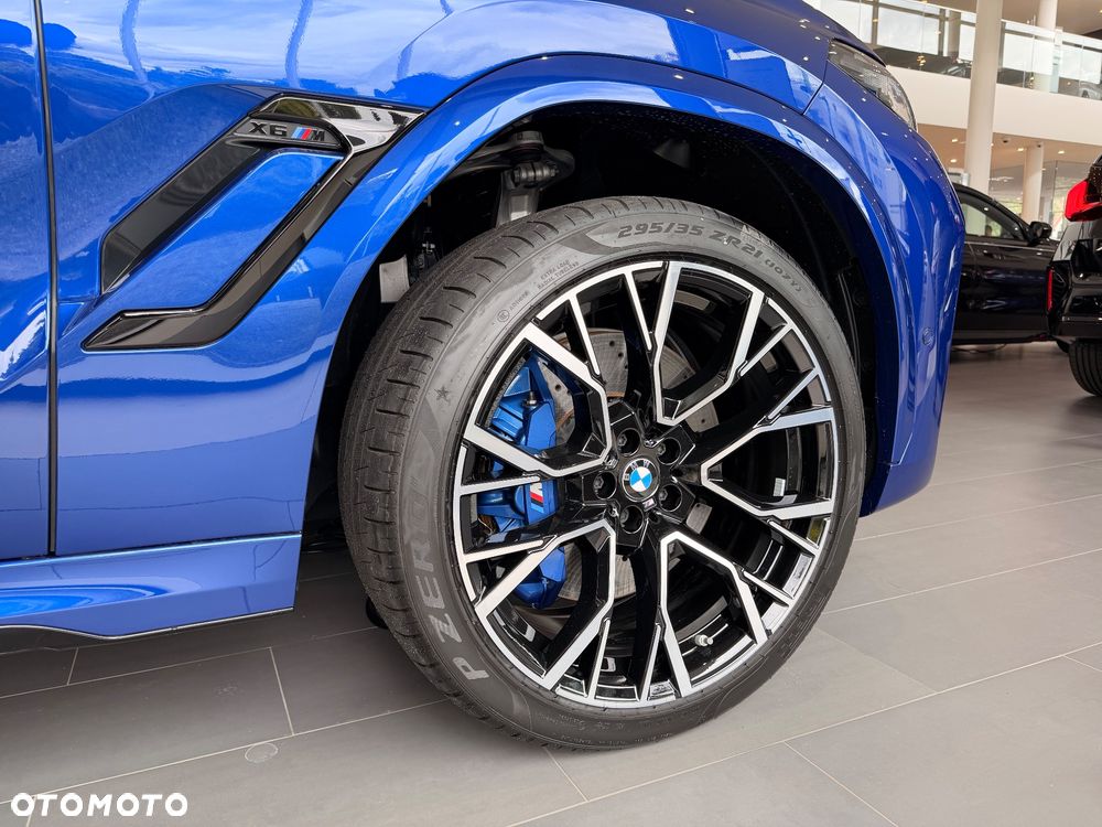 BMW X6M - 11