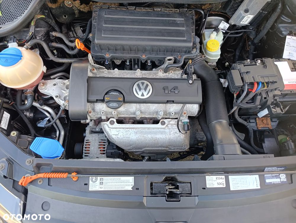 Volkswagen Polo 1.4 16V Comfortline - 19