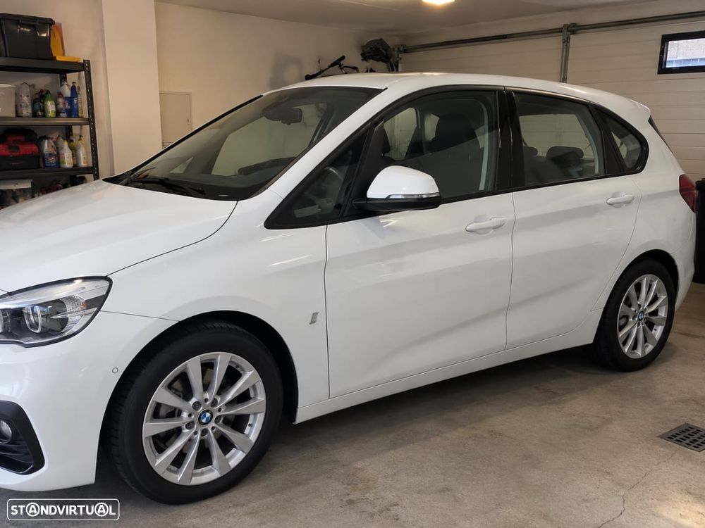 BMW 225xe Active Tourer - 3