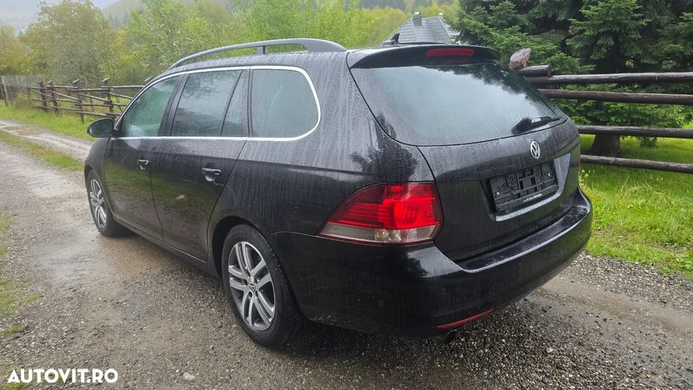 Volkswagen Golf 1.6 TDI DPF BlueMotion Technology Style - 8