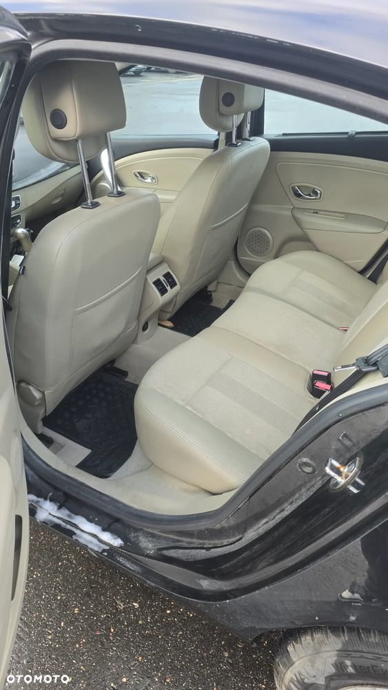 Renault Fluence 1.6 16V Privilege Euro5 - 11