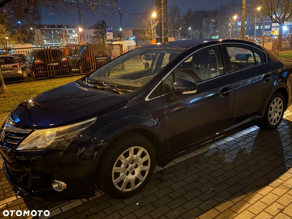Toyota Avensis 1.8 Active - 5