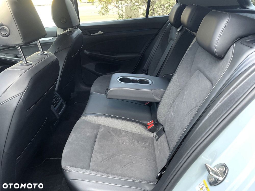 Volkswagen Golf 1.5 eTSI mHEV Life Plus DSG - 17