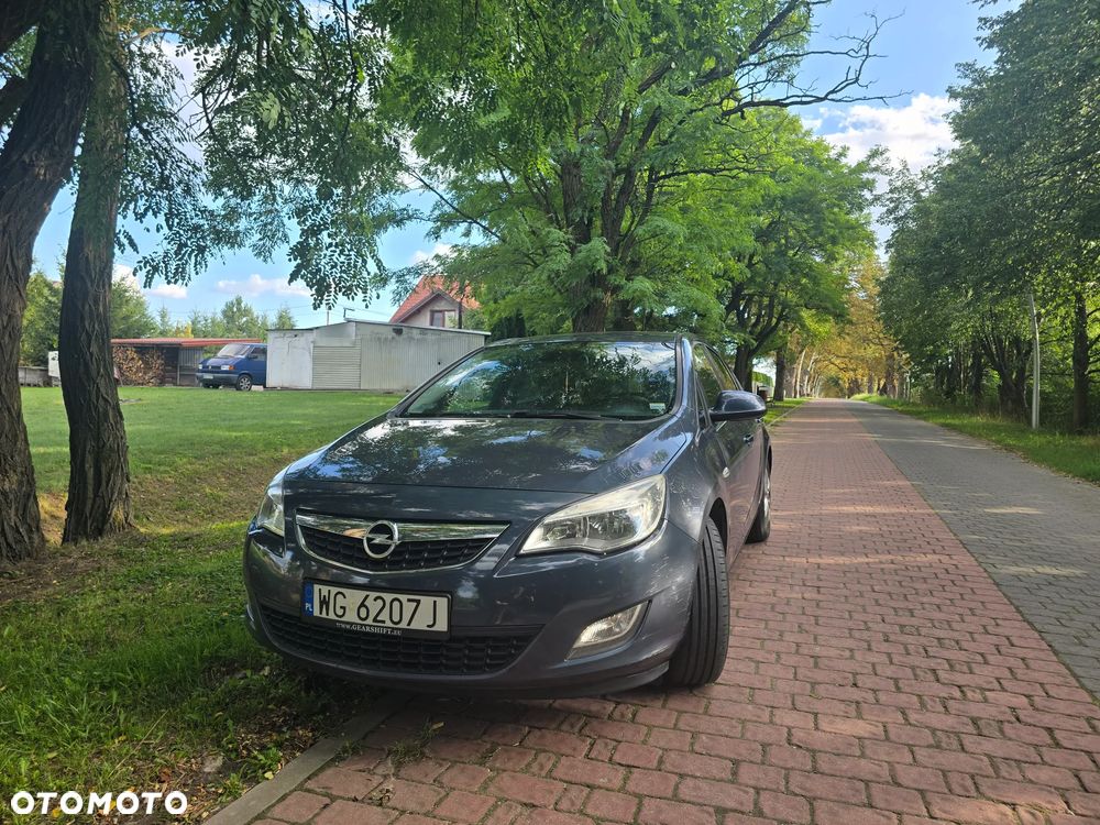 Opel Astra - 4