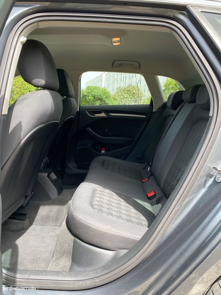 Audi A3 Sportback 1.6 TDI Sport - 9