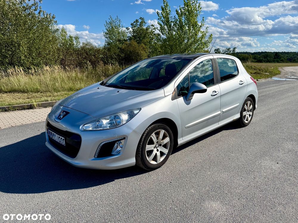 Peugeot 308 - 1