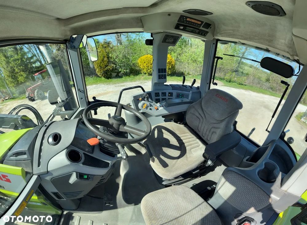 Claas AXION 830 - 8